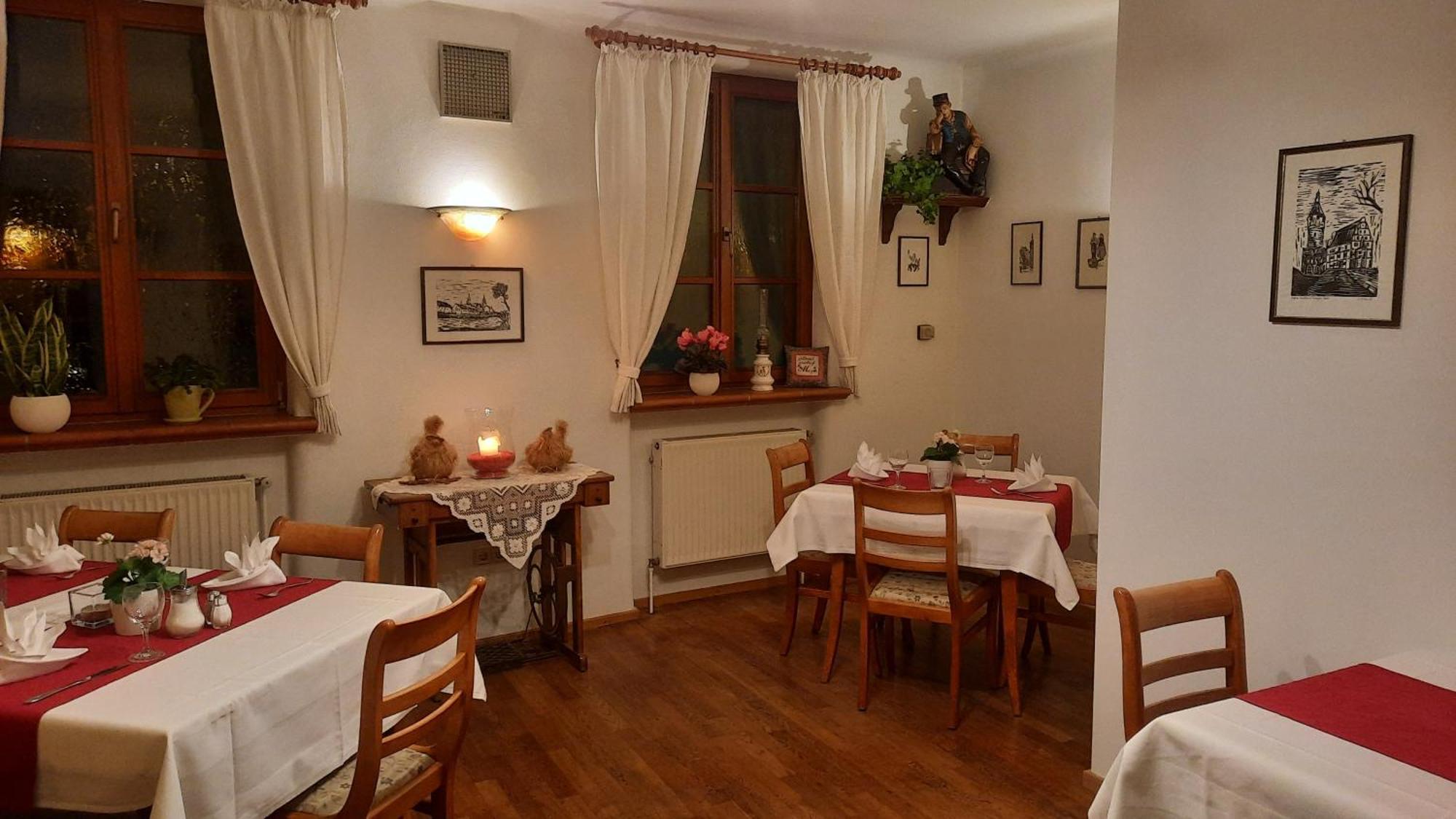 Landgasthof May Willanzheim Экстерьер фото